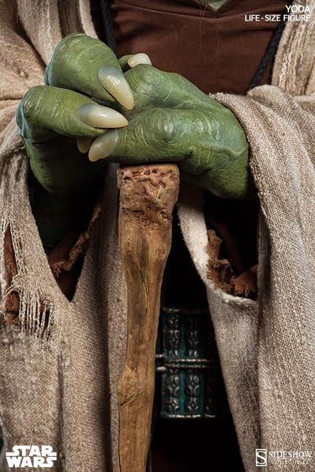 Star Wars Estatua de Yoda tamaño real 81 cm