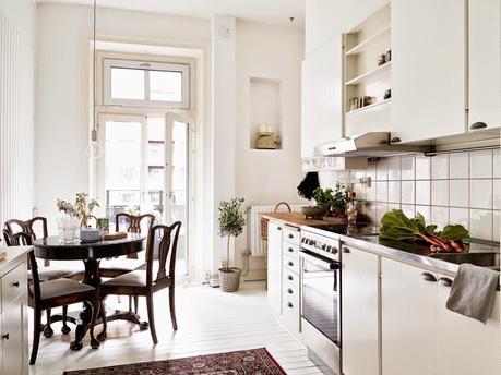 Un apartamento romántico y femenino Un apartamento romántico y femenino