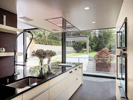 Casa Estilo Minimalista en Alemania / Minimal Style House in Germany Casa Estilo Minimalista en Alemania / Minimal Style House in Germany