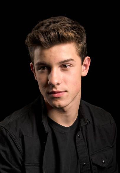 Los 25 adolescentes más influyentes del 2014 Shawn Mendes Portrait Session