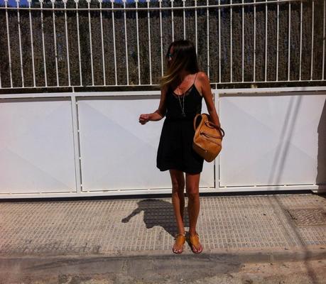 nEGRO y cAMEL nEGRO y cAMEL