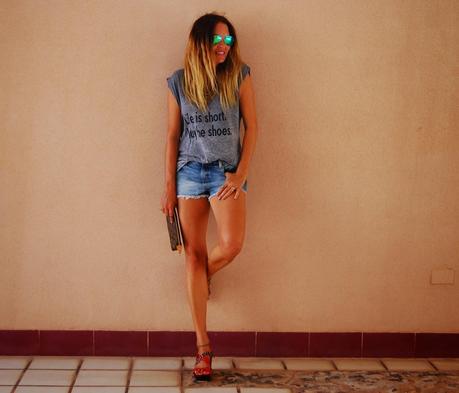 lIFE iS sHORT... bUY tHE sHOES lIFE iS sHORT... bUY tHE sHOES