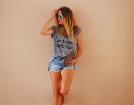 lIFE iS sHORT... bUY tHE sHOES lIFE iS sHORT... bUY tHE sHOES