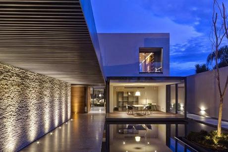 Casa Moderna en Zapopam / Modern Style House in Zapopam Casa Moderna en Zapopam / Modern Style House in Zapopam