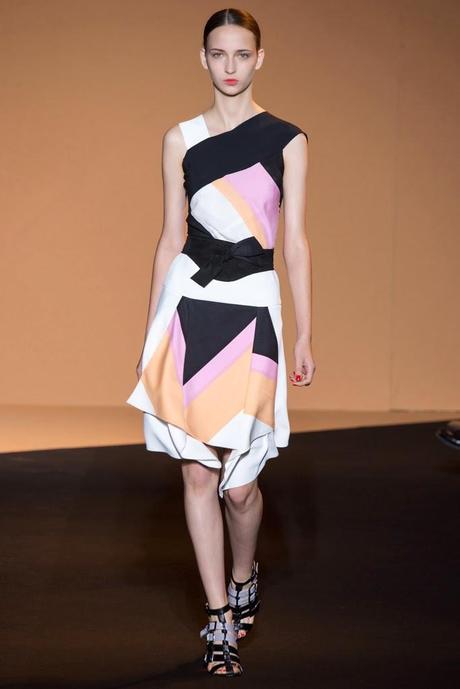 Roland Mouret Paris Fashion Week Primavera Verano 2015 Roland Mouret Paris Fashion Week Primavera Verano 2015