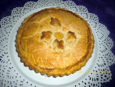 Galette des Rois (Pastel de Reyes) con salsa de chocolate caliente - Cocinas del Mundo (Francia)