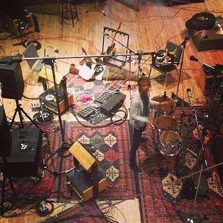 Muse terminan la primera fase de grabación de su nuevo disco Muse terminan la primera fase de grabación de su nuevo disco