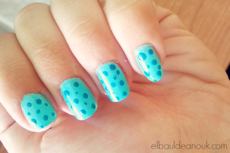 Manicureando | Dots ~ Puntos Manicureando | Dots ~ Puntos