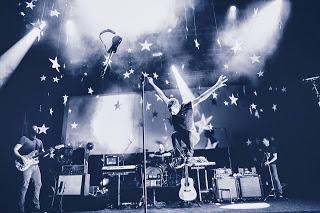 Tráiler y contenido del nuevo directo de Coldplay: 'Ghost Stories Live'