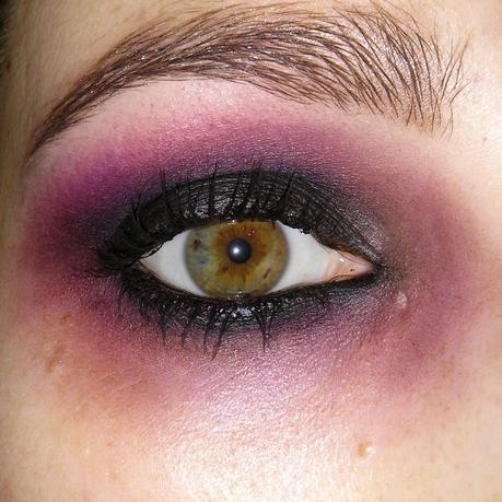 Paso a paso: Maquillaje para Halloween Vol.2 Paso a paso: Maquillaje para Halloween Vol.2