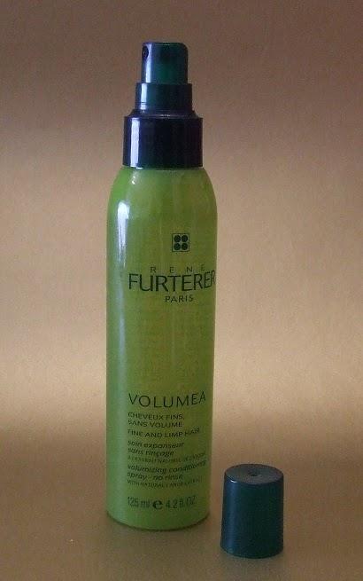 La línea “Volumea” de RENE FURTERER – aporta cuerpo al cabello fino y sin volumen