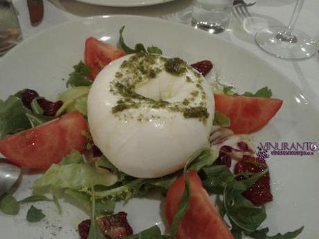 Sabores de Sicilia en Madrid Queso di Bufala. Perfecto entrante.
