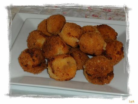 Croquetas de níscalos y mozzarela ... para el reto Color y Sabor de Temporada Croquetas de níscalos y mozzarela ... para el reto Color y Sabor de Temporada