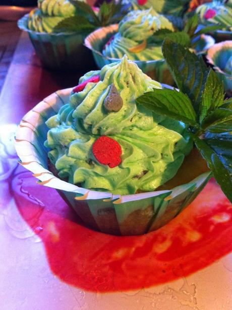 CUPCAKES DE MOJITO Y GROSELLA