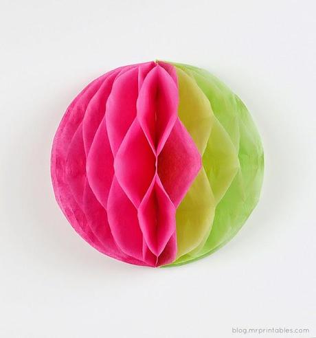 Pompón con papel de seda Cómo hacer el pompón