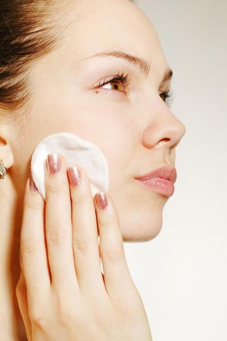 ¿Es el acné un signo de un desequilibrio hormonal? ¿Es el acné un signo de un desequilibrio hormonal?