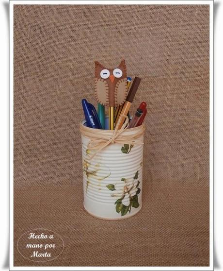 UN PORTALÁPICES RECICLADO UN PORTALÁPICES RECICLADO