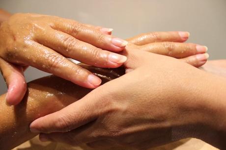 Paso a paso para tener uñas almendradas Paso a paso para tener uñas almendradas