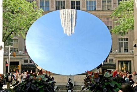 Anish Kapoor - SkyMirror1