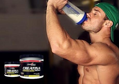 Efectos de la carga con creatina y la suplementación con creatina a largo plazo Efectos de la carga con creatina y la suplementación con creatina a largo plazo