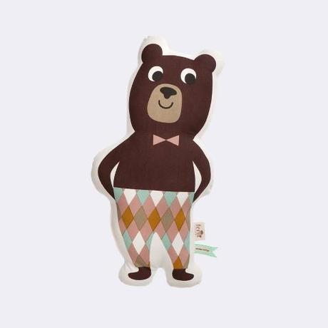 ¡Bienvenido al mundo de la decoración nórdica! Mr Bear Ferm LIving cushion, Cojín Ferm Living