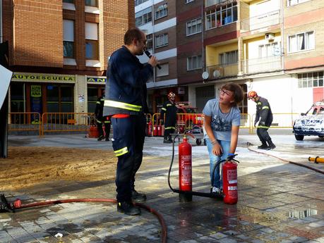 BOMBEROS DE GUARDO 30 AÑOS CON NOSOTROS BOMBEROS DE GUARDO 30 AÑOS CON NOSOTROS