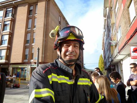 BOMBEROS DE GUARDO 30 AÑOS CON NOSOTROS BOMBEROS DE GUARDO 30 AÑOS CON NOSOTROS