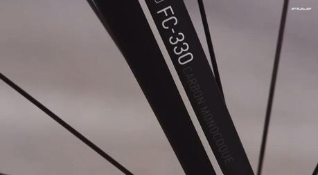 Fuji lanzó en el Tour de Francia su bicicleta para carretera aerodinámica Transonic Fuji Transonic 5