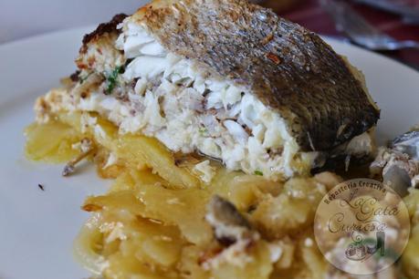 MERLUZA RELLENA DE JAMON Y CHAMPIÑONES MERLUZA RELLENA DE JAMON Y CHAMPIÑONES