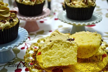 Cupcakes con almendras garrapiñadas Cupcakes con almendras garrapiñadas