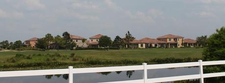 Campos de golf y urbanizaciones en Lake Nona