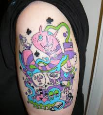 BOOKS & TATTOOS: ALICIA EN EL PAIS DE LAS MARAVILLAS DE LEWIS CARROLL - PARTE 1 BOOKS & TATTOOS: ALICIA EN EL PAIS DE LAS MARAVILLAS DE LEWIS CARROLL - PARTE 1