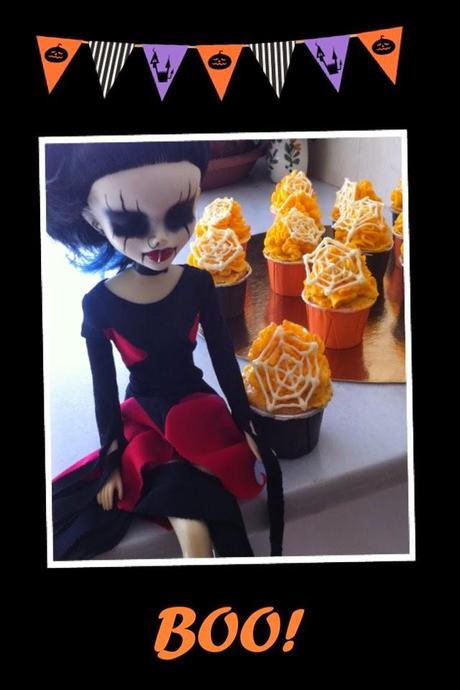 CUPCAKES DE CALABAZA PARA HALLOWEEN CUPCAKES DE CALABAZA PARA HALLOWEEN