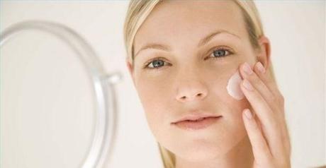 CUIDA TU ROSTRO DEL MAQUILLAJE MAS TERRORÍFICO!!! LRG Magazine - Fontdeblanc Cosmetics - 03