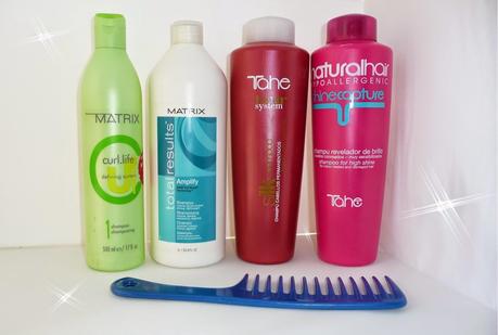 Champús de Tahe y Matrix: rizos, volumen, cabellos permanentados y revelador de brillo Champús de Tahe y Matrix: rizos, volumen, cabellos permanentados y revelador de brillo