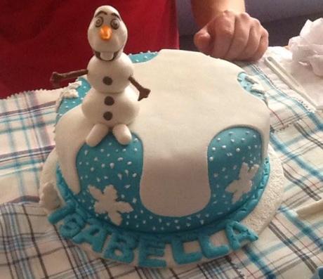 TRABAJOS DE DULCES ENCANTADOS. TORTA FROZEN PARA ISABELLA