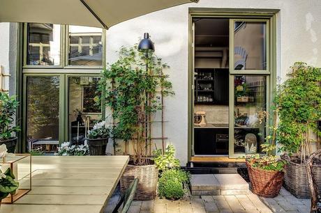 SORPRENDENTE DISTRIBUCIÓN UNA COCINA EN EL PASILLO SORPRENDENTE DISTRIBUCIÓN UNA COCINA EN EL PASILLO