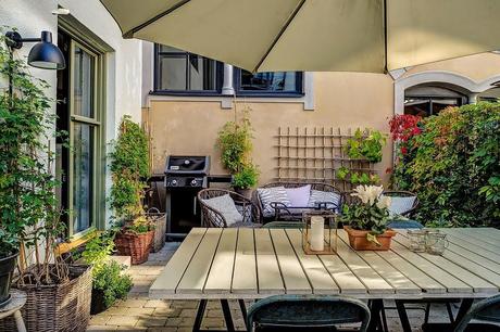 SORPRENDENTE DISTRIBUCIÓN UNA COCINA EN EL PASILLO SORPRENDENTE DISTRIBUCIÓN UNA COCINA EN EL PASILLO