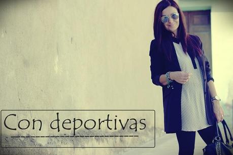 Con deportivas Con deportivas