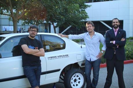 Argentino crea sistema para que autos funcionen con combustible y energía eléctrica