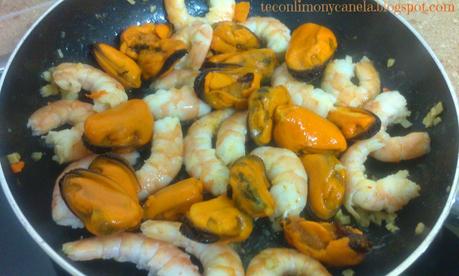 PASTA CON LANGOSTINOS Y MEJILLONES - RETO COCINILLAS OCTUBRE PASTA CON LANGOSTINOS Y MEJILLONES - RETO COCINILLAS OCTUBRE