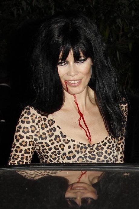 Los disfraces de los famosos en Halloween Claudia Schiffer vampiro halloween