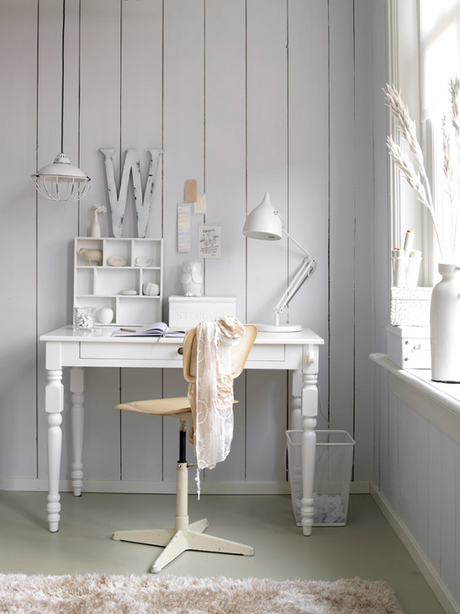 MONOCROMÁTICO CON SUSTANCIA MONOCROMÁTICO CON SUSTANCIA