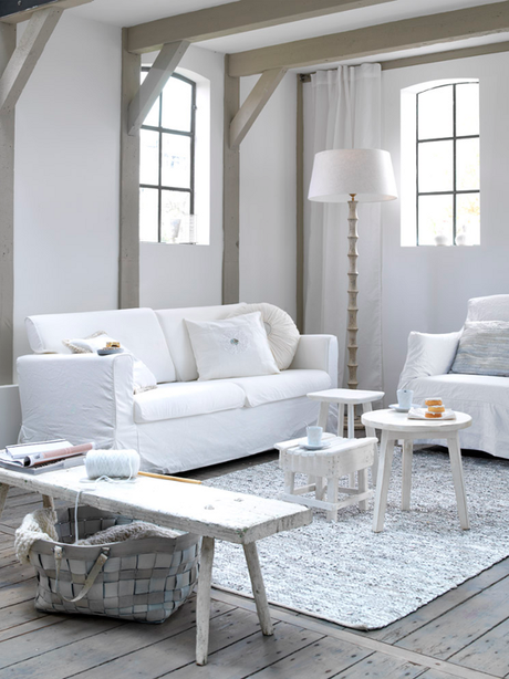 MONOCROMÁTICO CON SUSTANCIA MONOCROMÁTICO CON SUSTANCIA