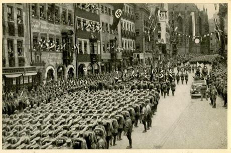 Fotos inéditas de Hitler y el nacimiento del NSDAP Fotos inéditas de Hitler y el nacimiento del NSDAP