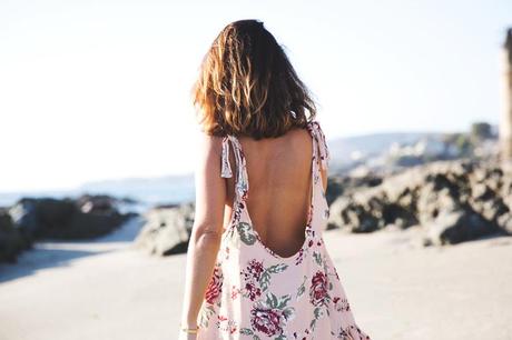 VICTORIA BEACH Laguna_Beach-Orange_County-Open_Back_Dress-Floral_Print-Faithfulthebrand-Beach-55