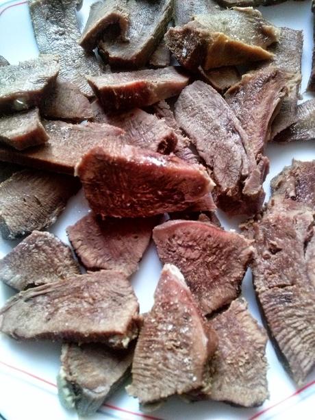 Lengua Guisada con Patatas Lengua Guisada con Patatas