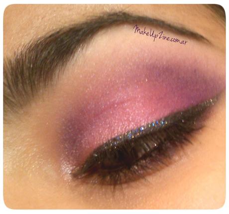 Paso a paso: Maquillaje rosa + Tip para limpiar pinceles. Paso a paso: Maquillaje rosa + Tip para limpiar pinceles.