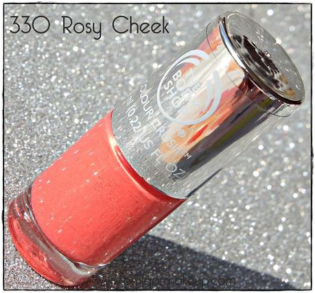 Colour Crush y Nail-Art de la mano de The Body Shop. Colour Crush y Nail-Art de la mano de The Body Shop.