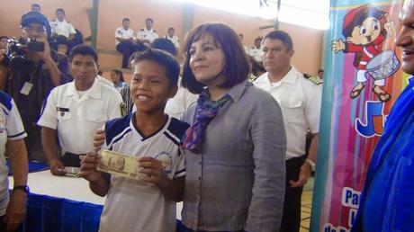 BONO JUANCITO PINTO BENEFICIARÁ A MÁS DE 22 MIL ESTUDIANTES EN PANDO BONO JUANCITO PINTO BENEFICIARÁ A MÁS DE 22 MIL ESTUDIANTES EN PANDO